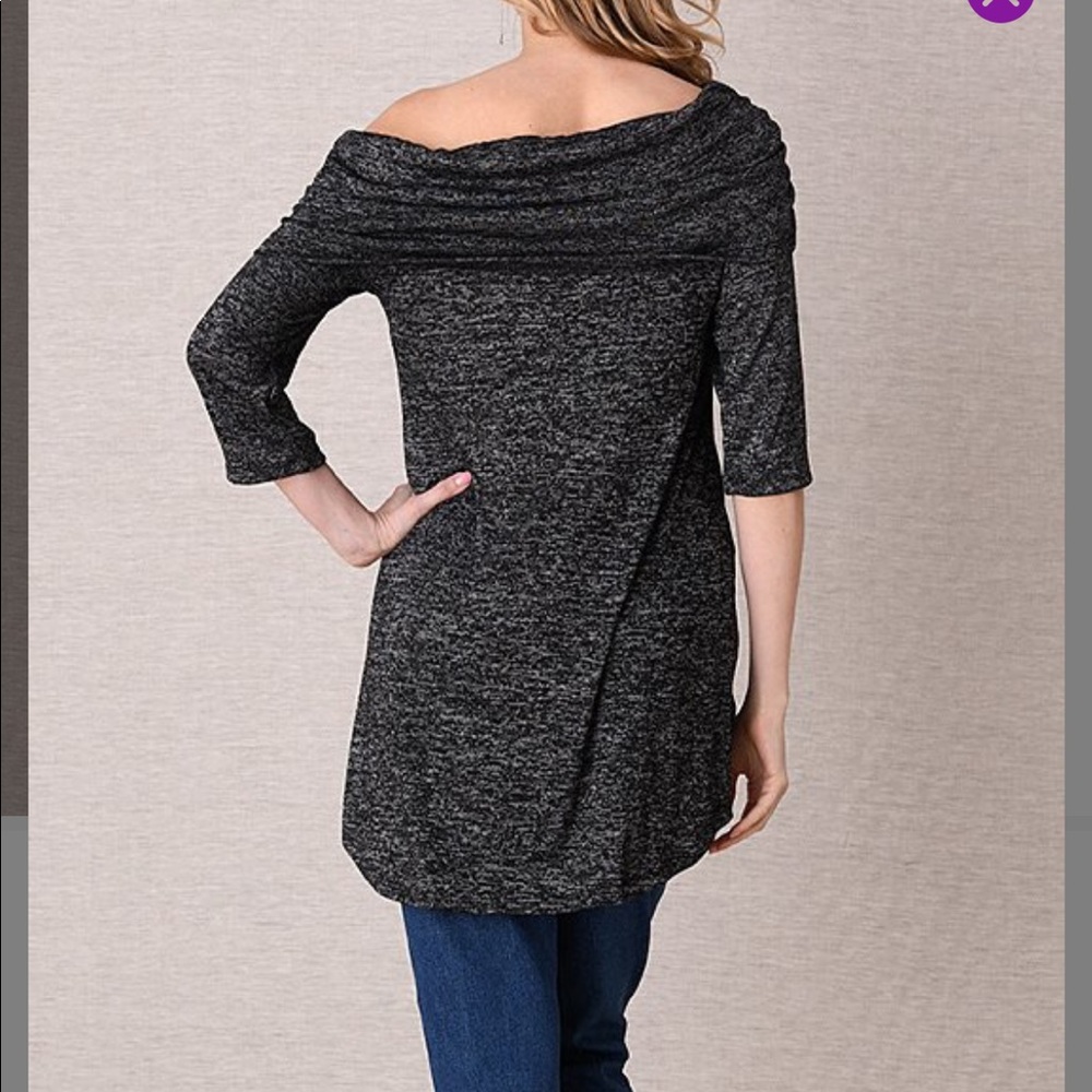 Off Shoulder Knit Top - Picture 2 of 4